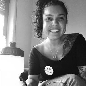 Meet your Posher, Lucy